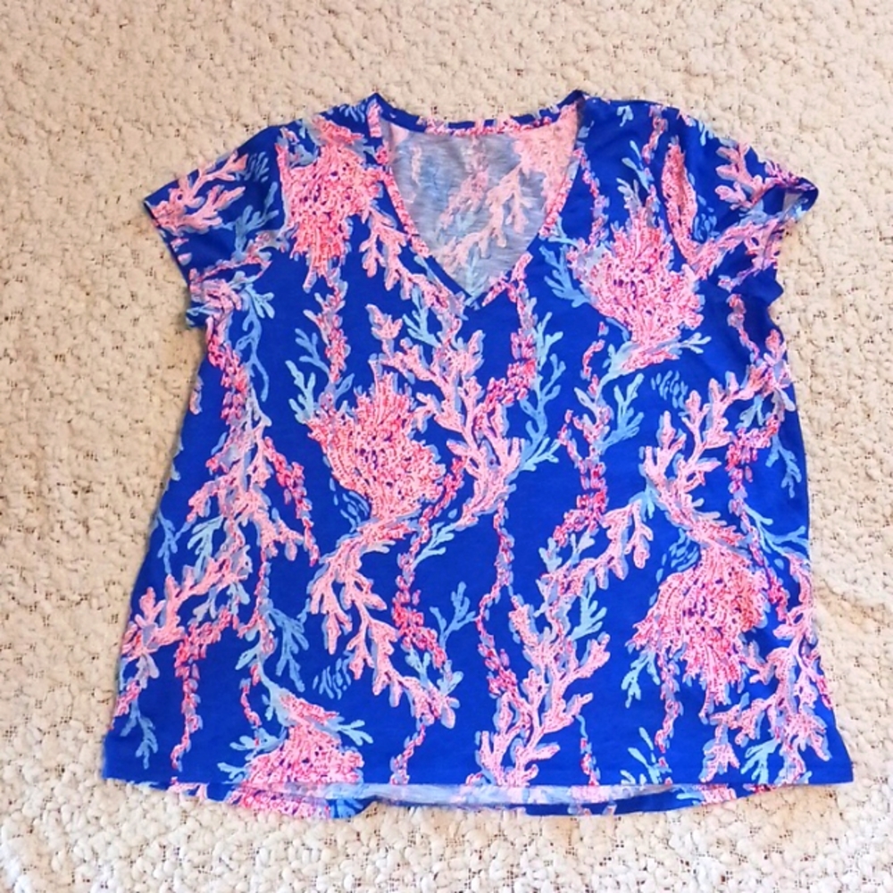 NWOT Lily Pulitzer XXL Etta V-neck Tee
